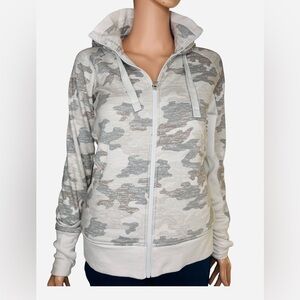 Athleta Camo Triumph Hoodie XS NWT